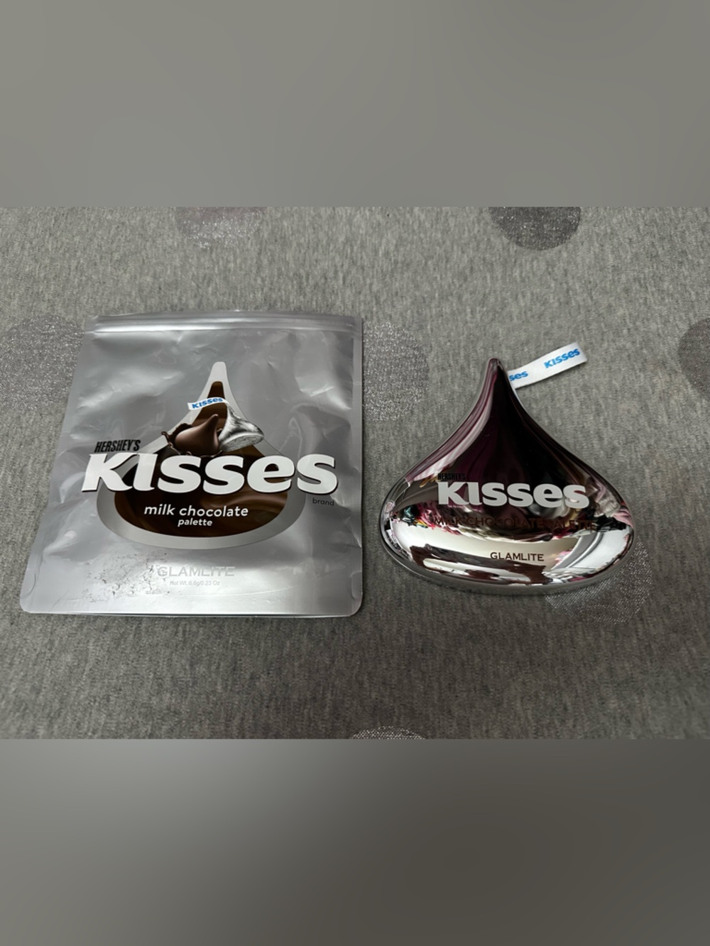 Glamlite Hershey's Kisses Milk Chocolate Palette